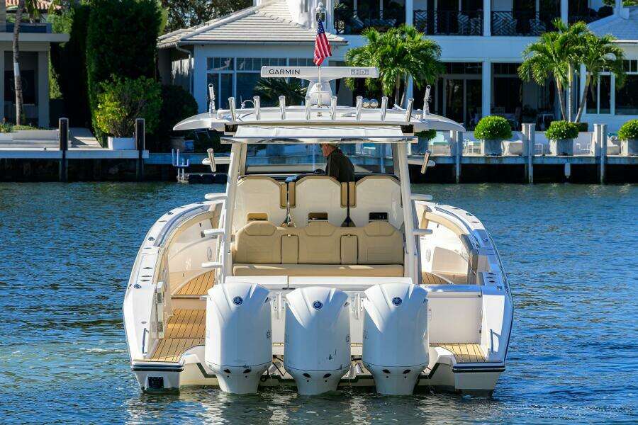 LEAP YEAR 40ft Pursuit Yacht For Sale