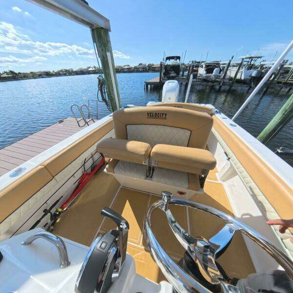 26ft Velocity Yacht For Sale