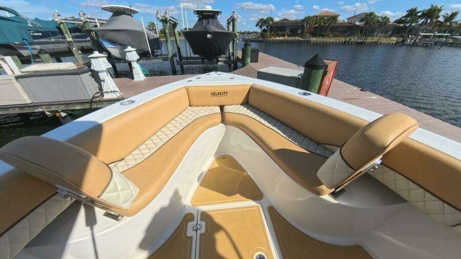 26ft Velocity Yacht For Sale