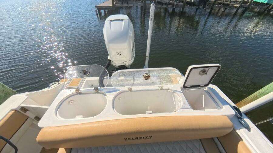 26ft Velocity Yacht For Sale