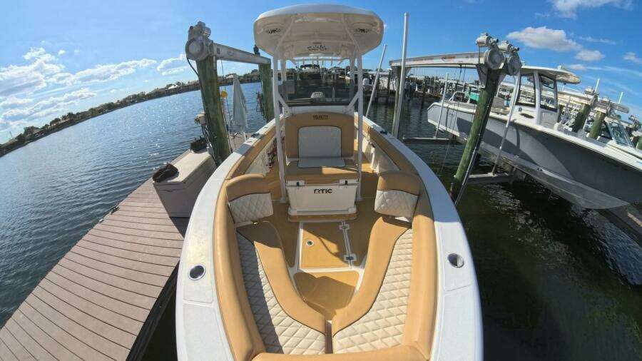 26ft Velocity Yacht For Sale