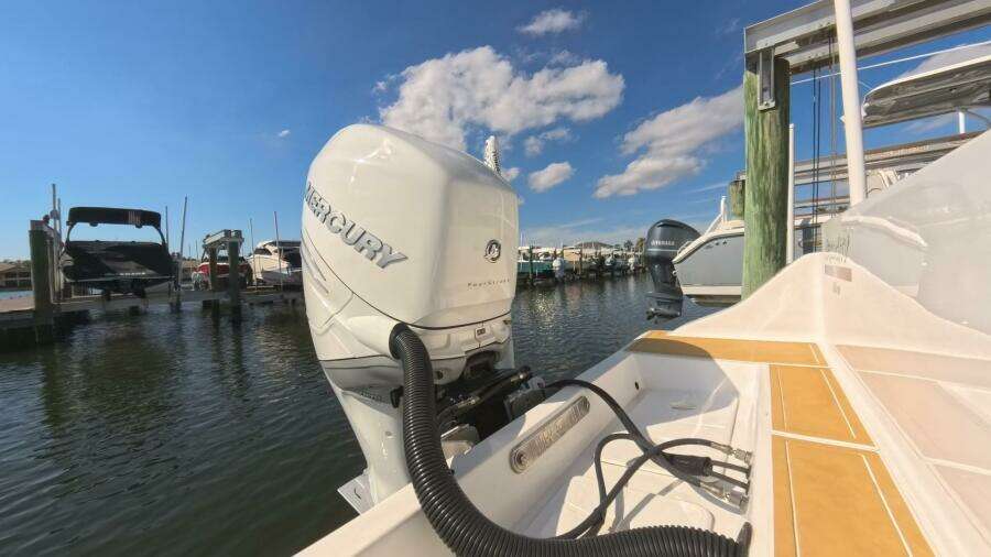 26ft Velocity Yacht For Sale