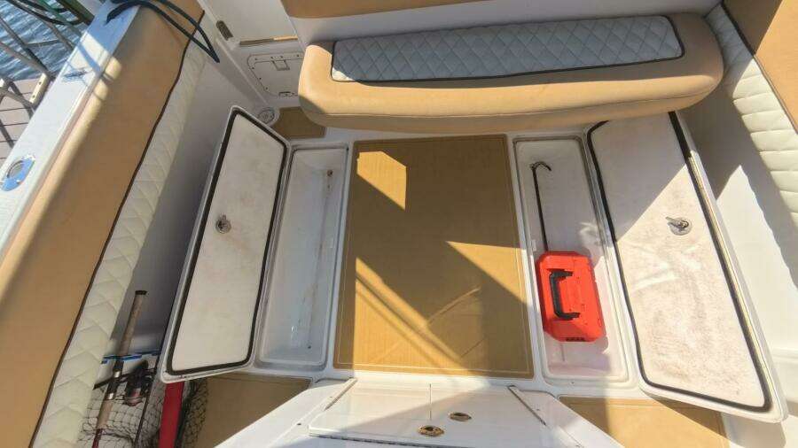 26ft Velocity Yacht For Sale