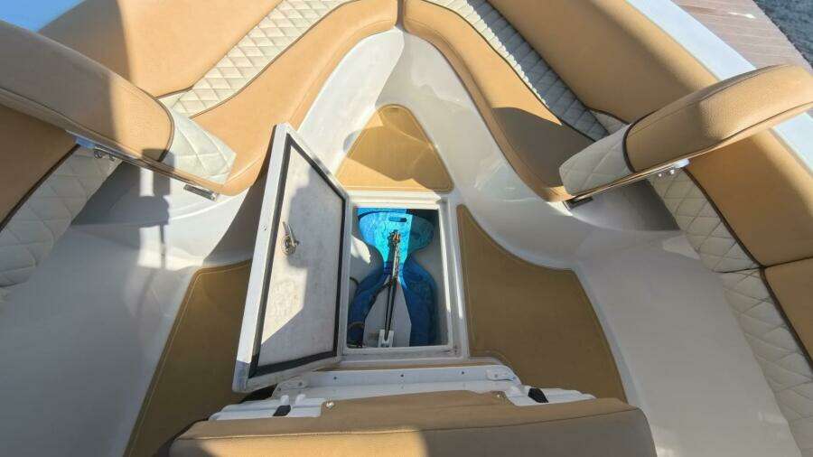 26ft Velocity Yacht For Sale