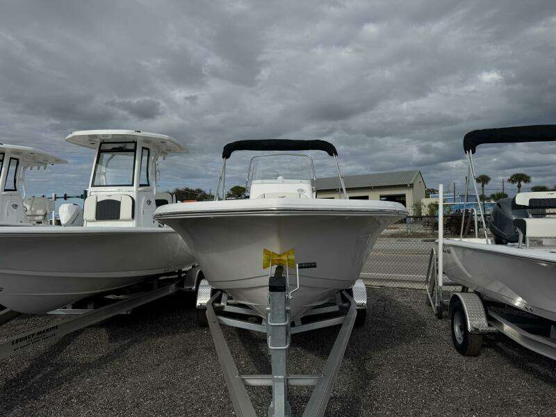 198 CC Adventure 19ft Tidewater Yacht For Sale