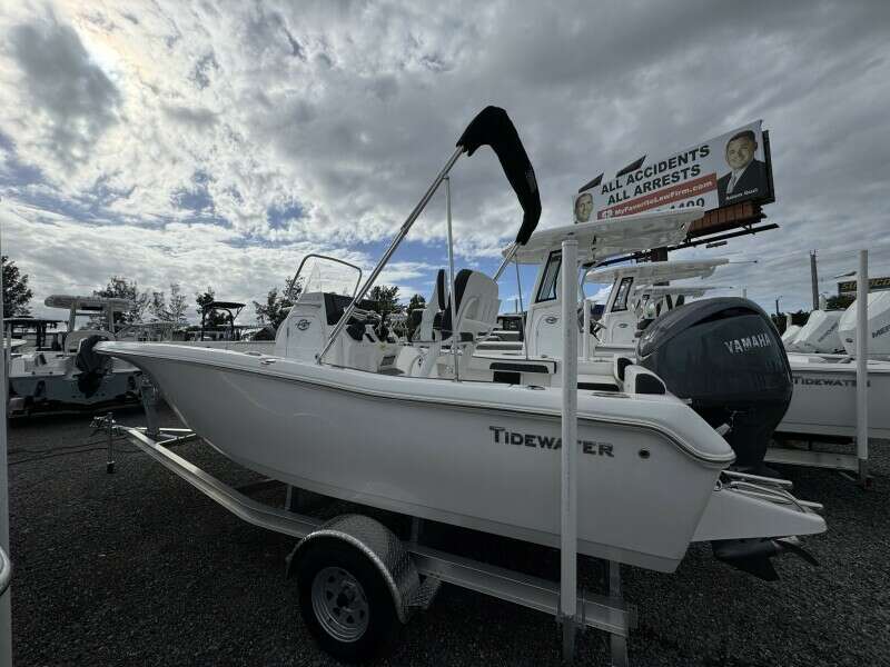 198 CC Adventure 19ft Tidewater Yacht For Sale