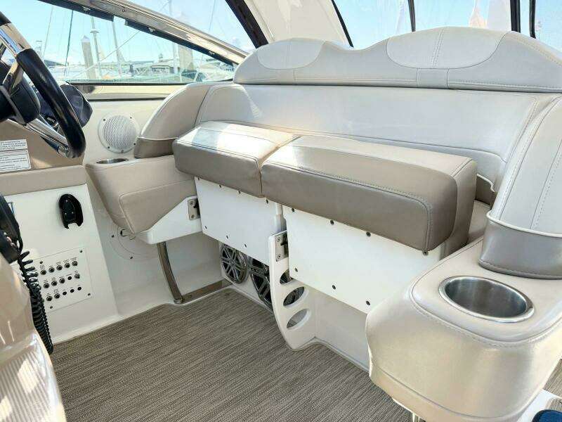 GAME CHANGER 37ft Formula Yacht For Sale