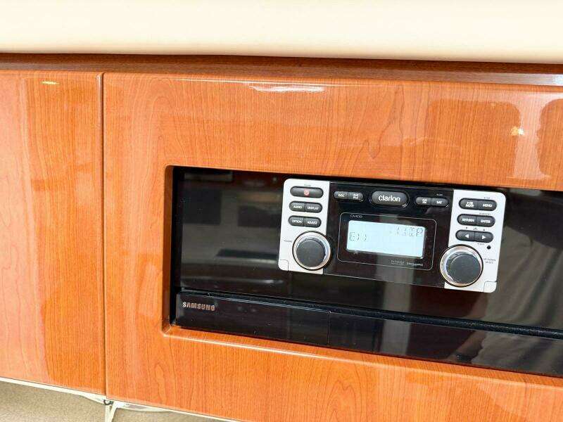 GAME CHANGER 37ft Formula Yacht For Sale