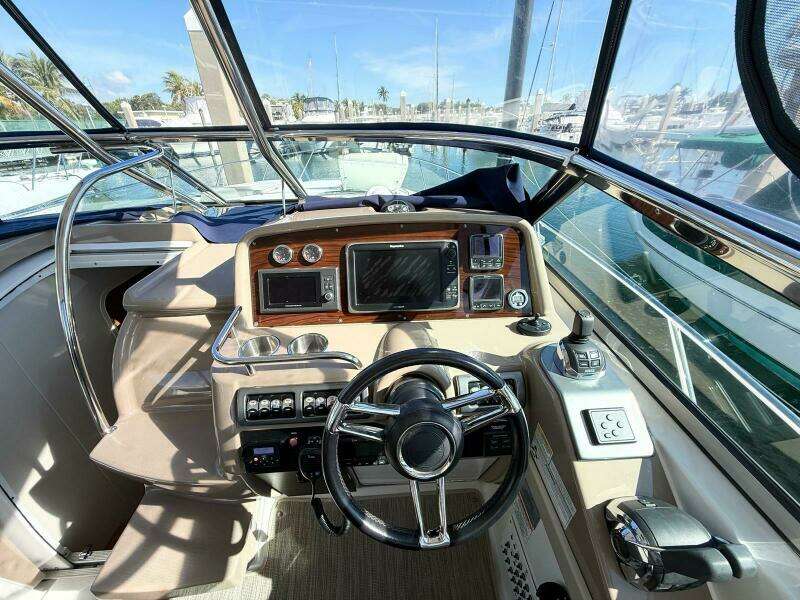 GAME CHANGER 37ft Formula Yacht For Sale