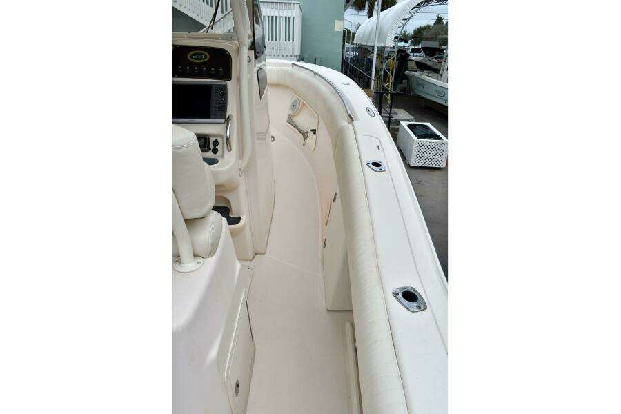 Lindsay Caroline 27ft Grady White Yacht For Sale