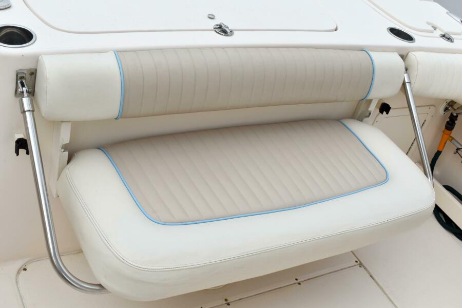 27' 2012 Grady-White Canyon 271