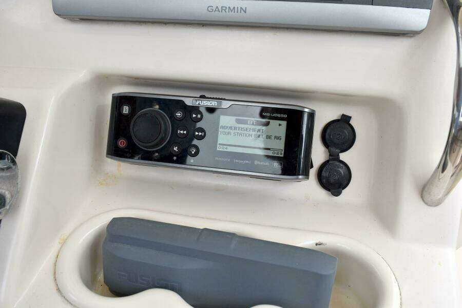 Lindsay Caroline 27ft Grady White Yacht For Sale