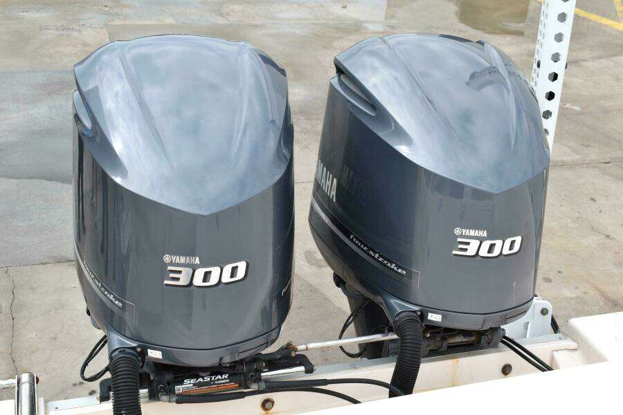 Lindsay Caroline 27ft Grady White Yacht For Sale