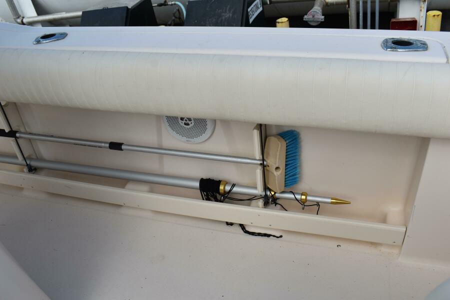 27' 2012 Grady-White Canyon 271