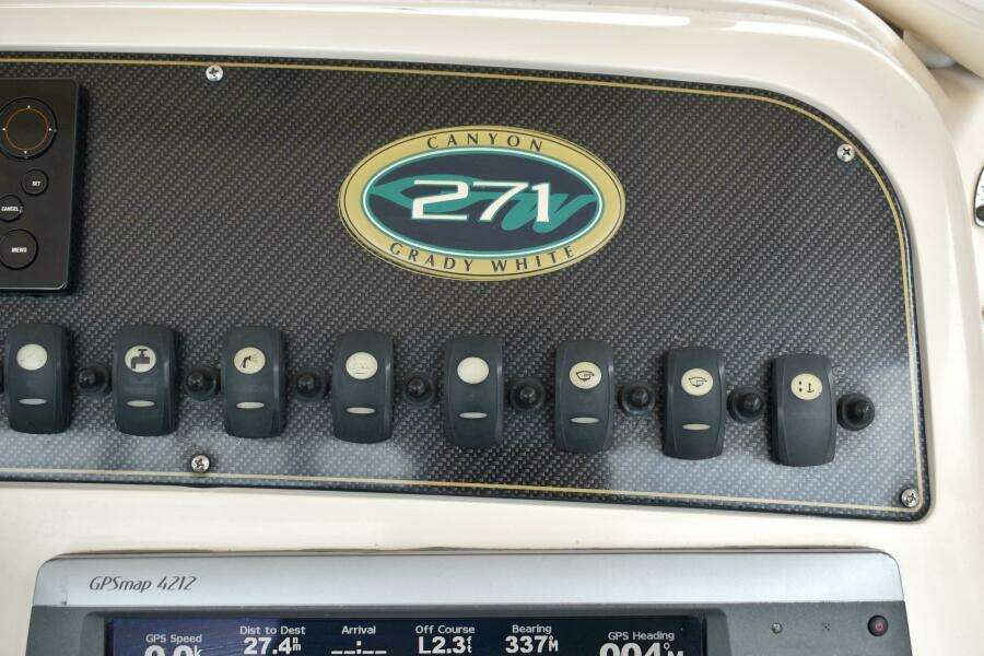 Lindsay Caroline 27ft Grady White Yacht For Sale