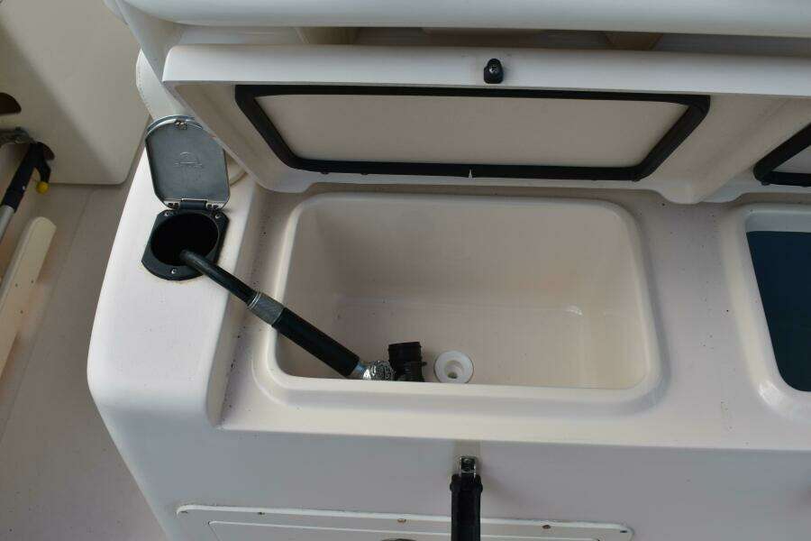 Lindsay Caroline 27ft Grady White Yacht For Sale