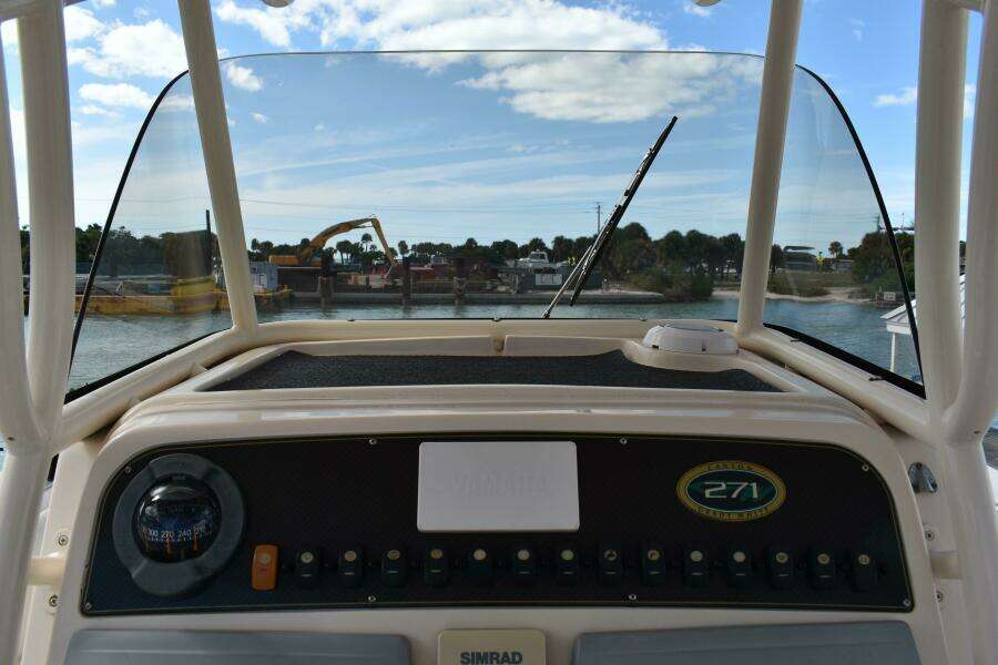 Lindsay Caroline 27ft Grady White Yacht For Sale