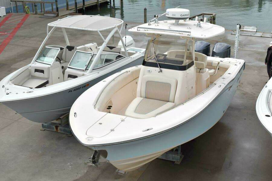 Lindsay Caroline 27ft Grady White Yacht For Sale