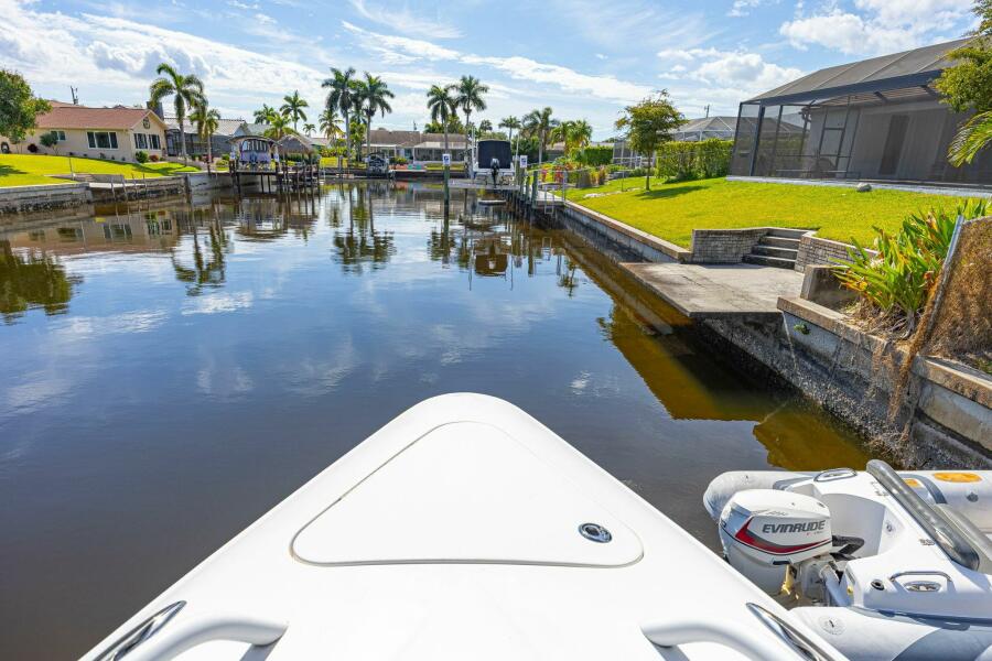 44' 2010 Concept 4400 Sport Yacht