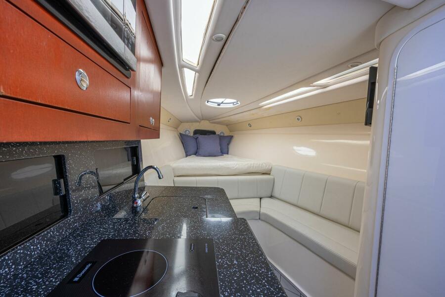 44' 2010 Concept 4400 Sport Yacht