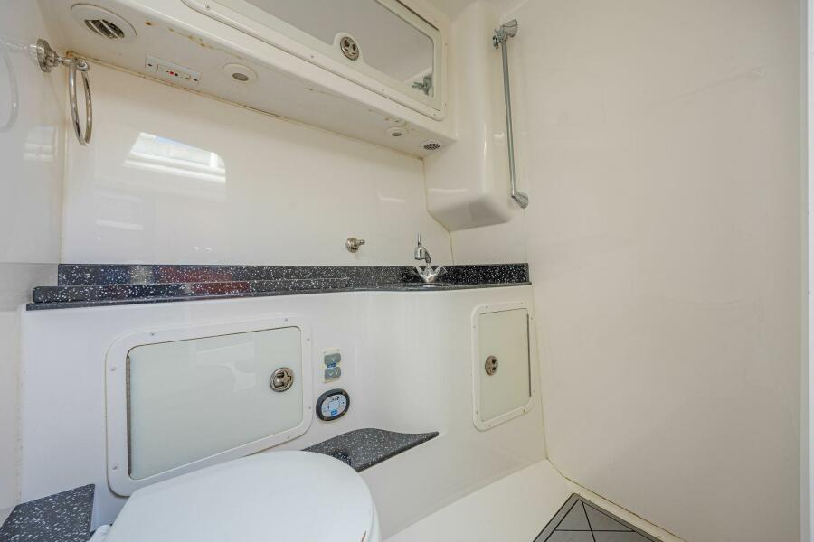 44' 2010 Concept 4400 Sport Yacht