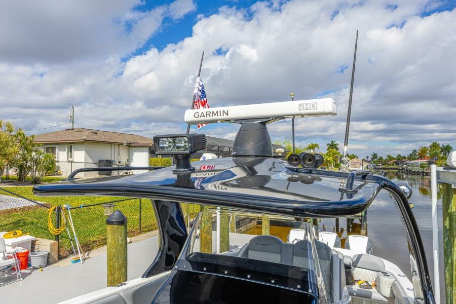 44' 2010 Concept 4400 Sport Yacht