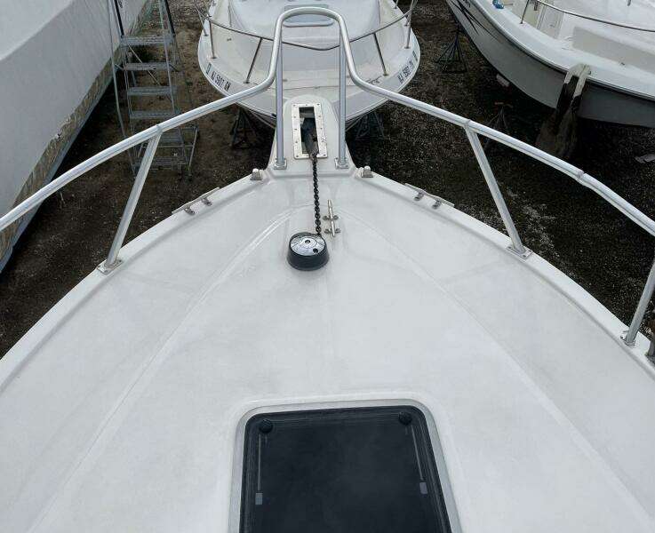 Low Bid 28ft Albemarle Yacht For Sale