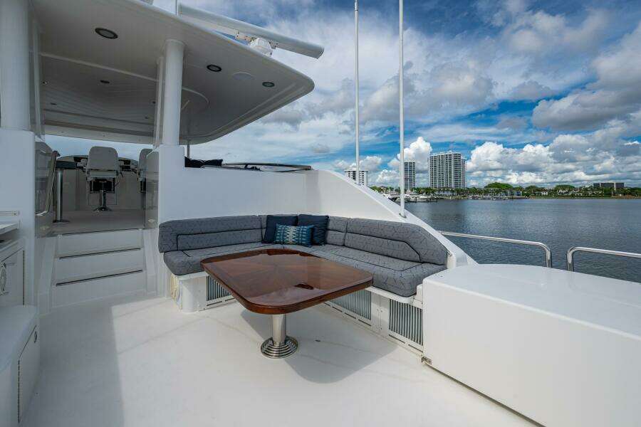 Lila Cuy 112ft Westport Yacht For Sale