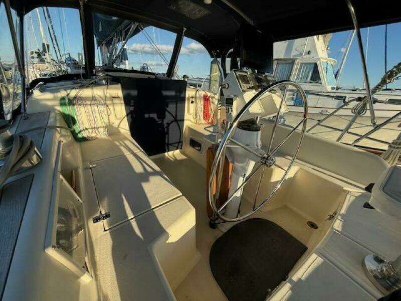 WINDFALL 40ft Caliber Yacht For Sale