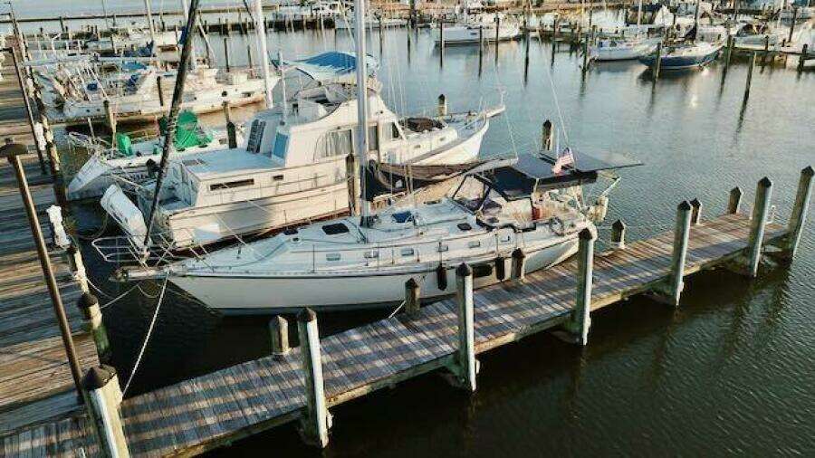 WINDFALL 40ft Caliber Yacht For Sale