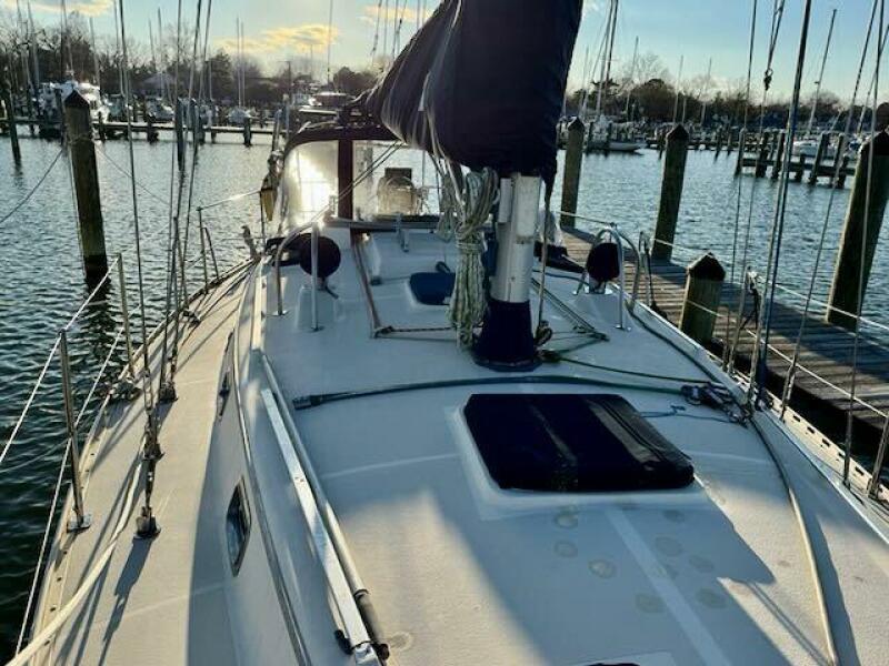 40' 1999 Caliber 40 LRC