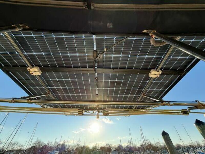 40' 1999 Caliber 40 LRC