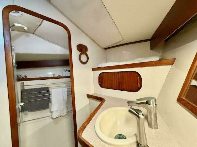 WINDFALL 40ft Caliber Yacht For Sale