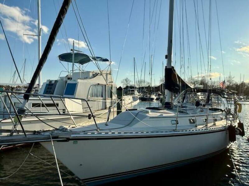 40' 1999 Caliber 40 LRC