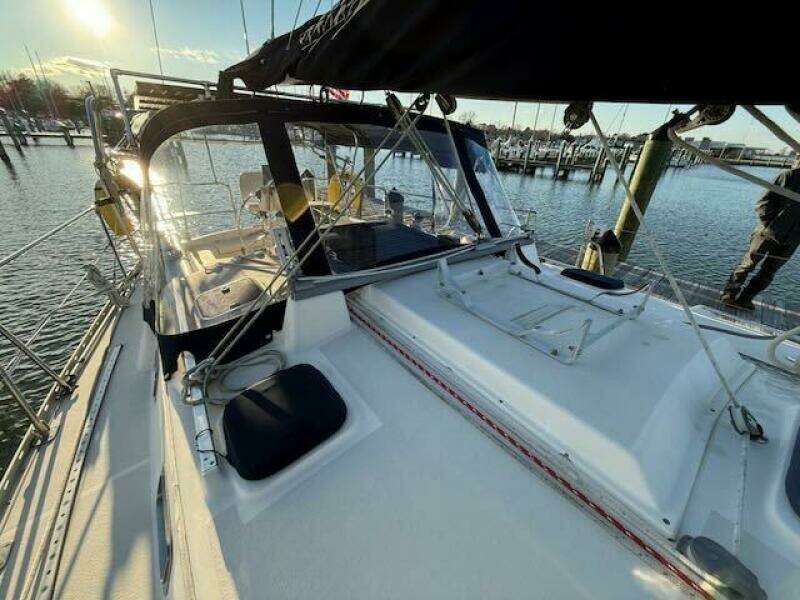 WINDFALL 40ft Caliber Yacht For Sale