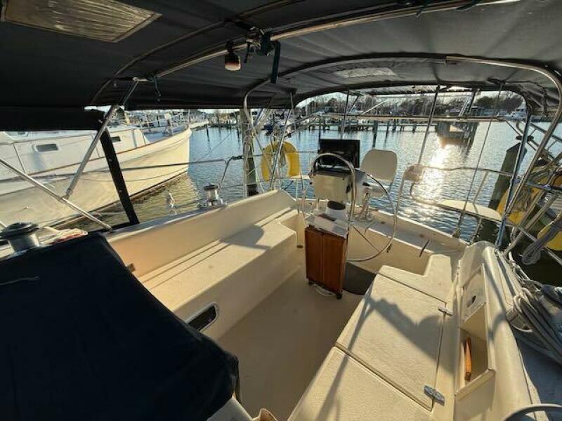 40' 1999 Caliber 40 LRC