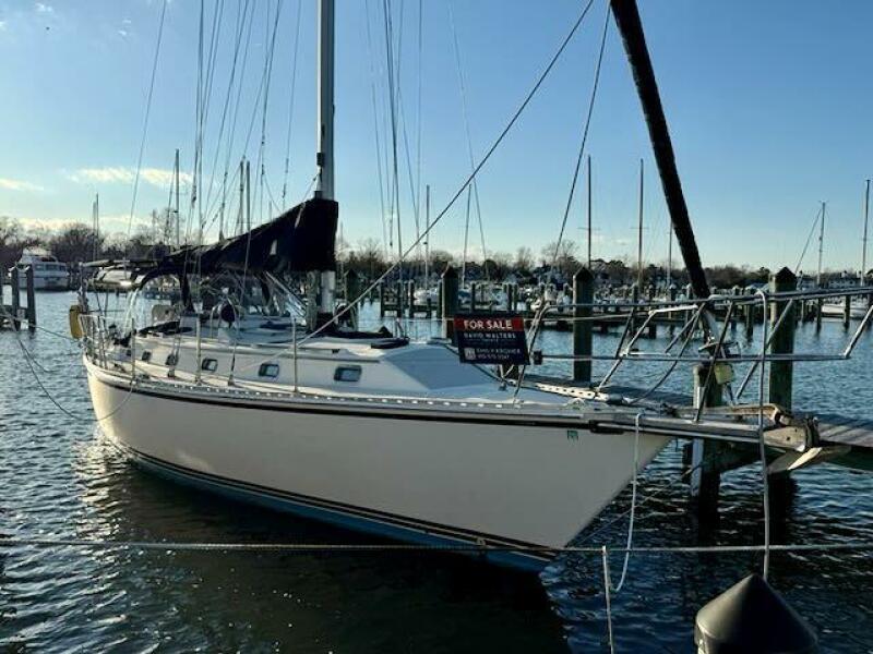 40' 1999 Caliber 40 LRC