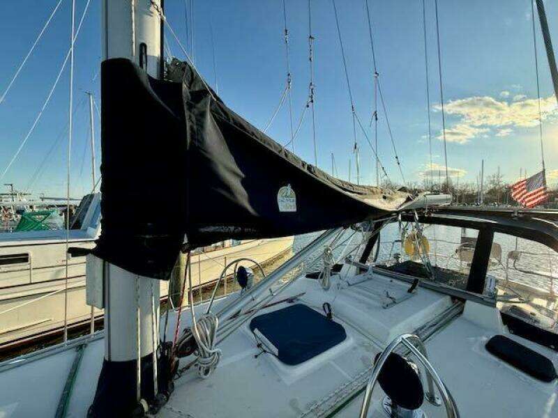 WINDFALL 40ft Caliber Yacht For Sale