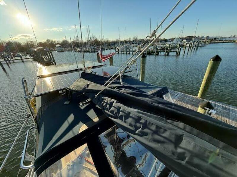 40' 1999 Caliber 40 LRC