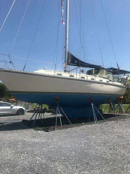 WINDFALL 40ft Caliber Yacht For Sale