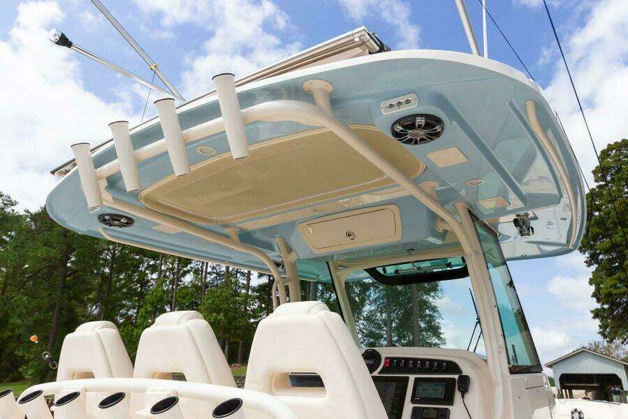 33ft Grady White Yacht For Sale