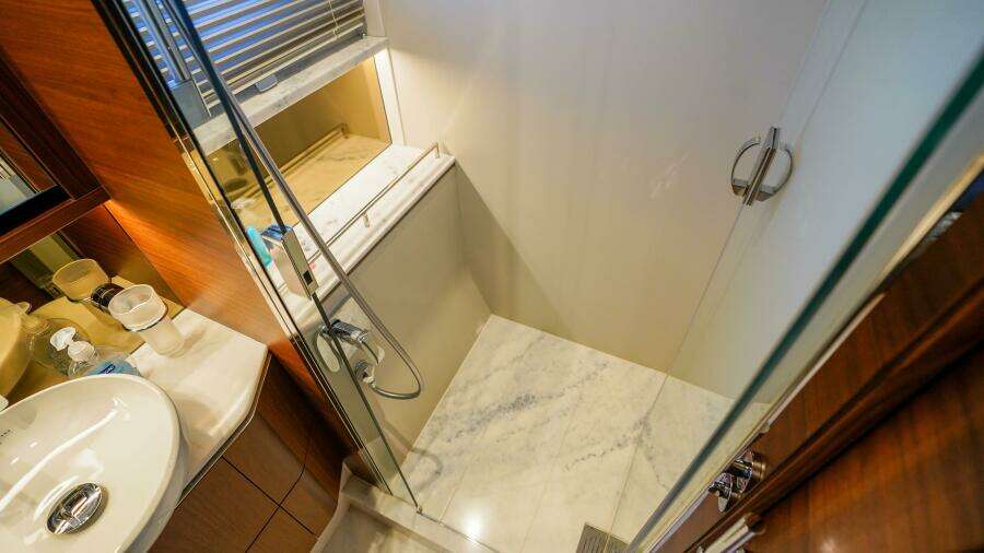 Making Time 62ft Princess Yacht For Sale