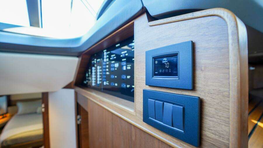 Making Time 62ft Princess Yacht For Sale