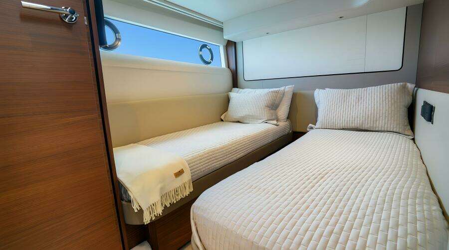 Making Time 62ft Princess Yacht For Sale
