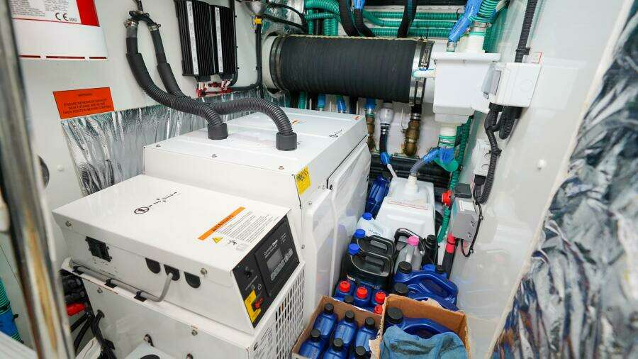 Making Time 62ft Princess Yacht For Sale