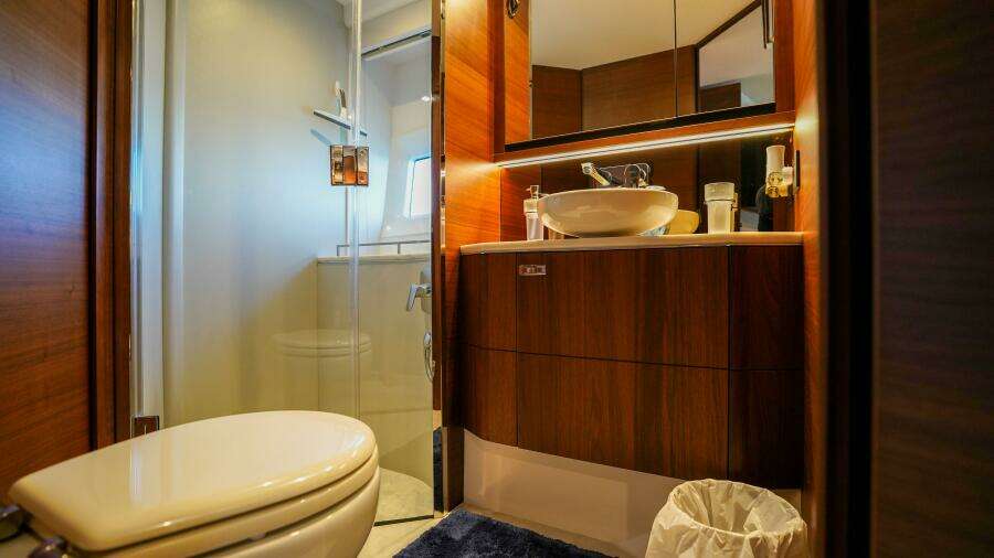 Making Time 62ft Princess Yacht For Sale