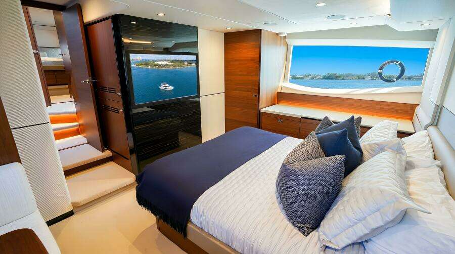 Making Time 62ft Princess Yacht For Sale