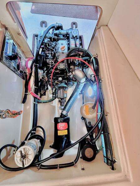 Offline 32ft Island Packet Yacht For Sale