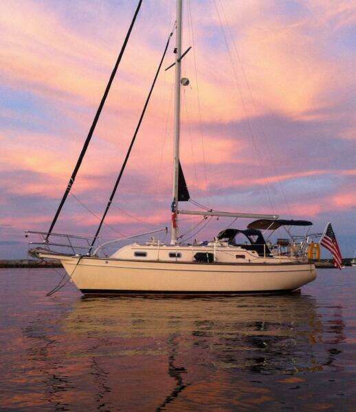 Offline 32ft Island Packet Yacht For Sale