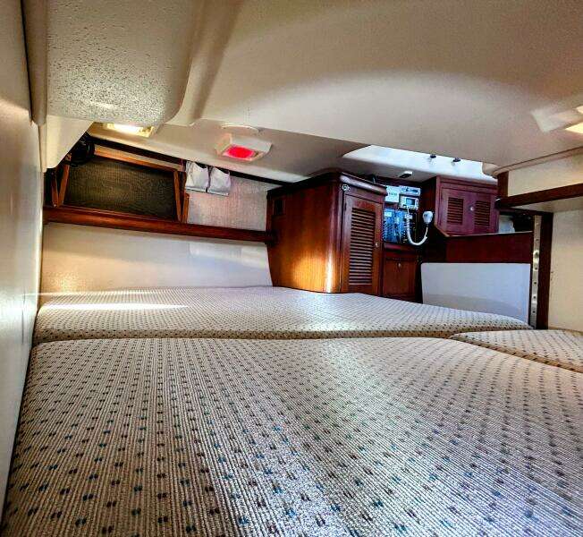 Offline 32ft Island Packet Yacht For Sale